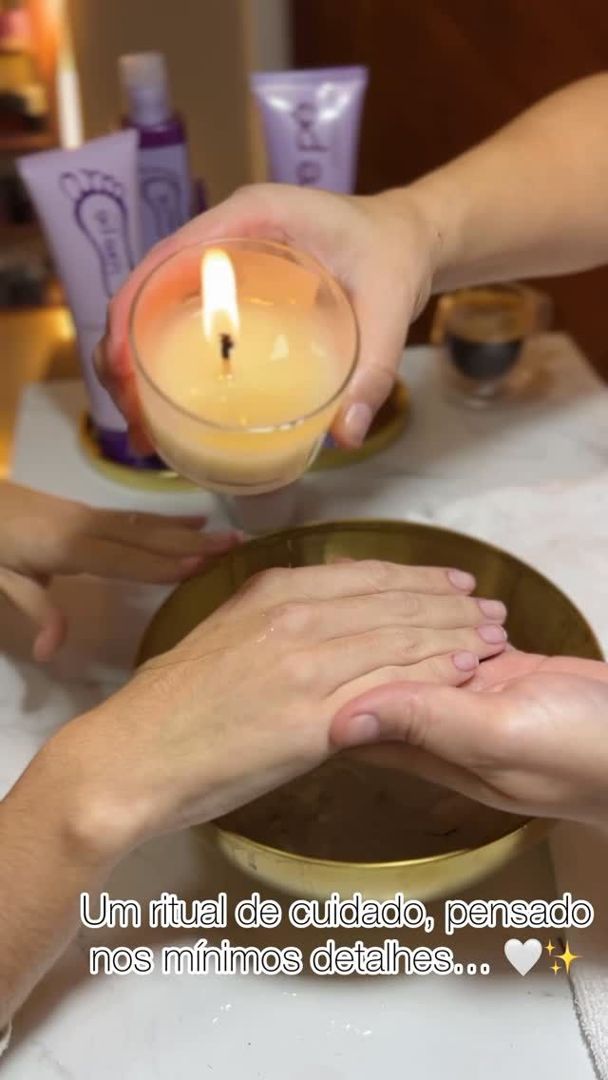 Ritual de cuidado com vela aromática
